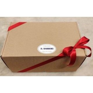Elegante Geschenkbox mit personalisierter Grußbotschaft