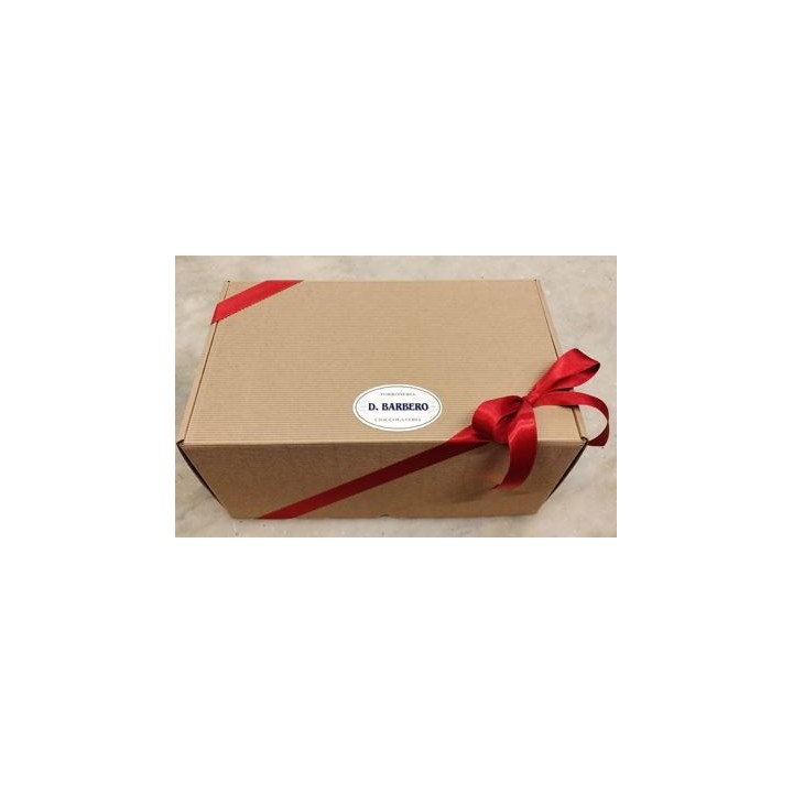 Elegante Geschenkbox mit personalisierter Grußbotschaft