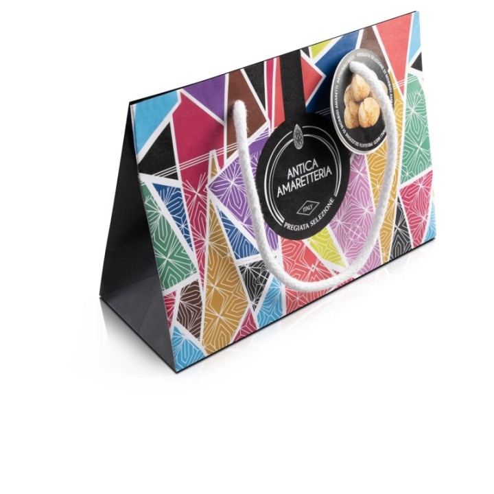 Pochette con amaretti assortiti